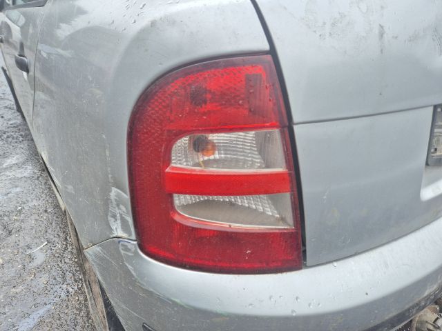 bontott SKODA FABIA I Hátsó Lökhárító (Részeivel)