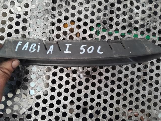 bontott SKODA FABIA I Hűtőrács