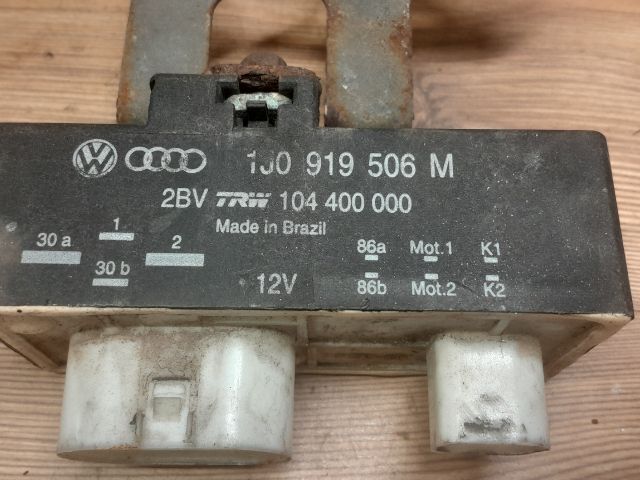 bontott SKODA FABIA I Hűtőventilátor Elektronika