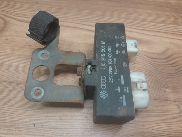 bontott SKODA FABIA I Hűtőventilátor Elektronika