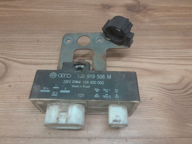 bontott SKODA FABIA I Hűtőventilátor Elektronika