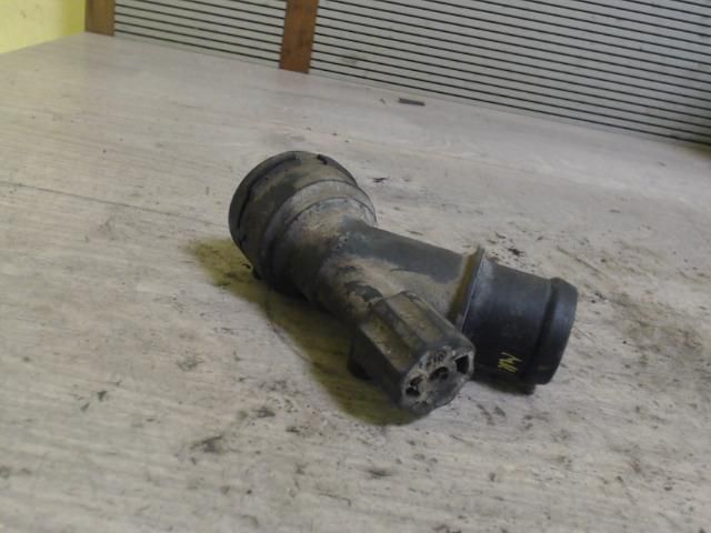 bontott SKODA FABIA I Hűtővíz Elosztó Cső