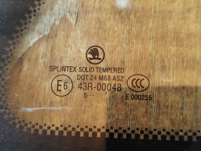 bontott SKODA FABIA I Jobb C Oszlop Oldalablak Üveg