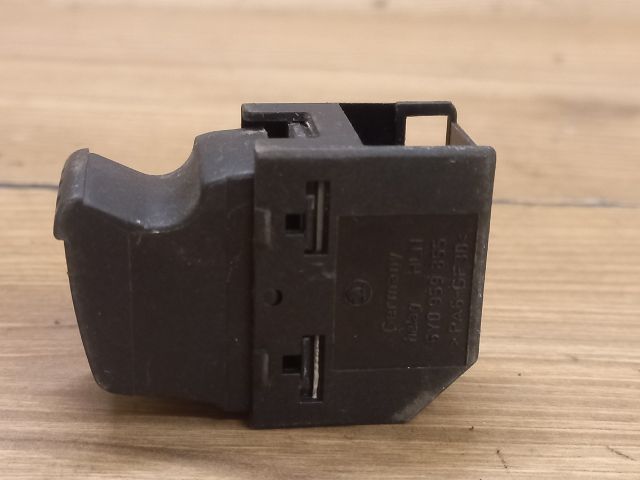 bontott SKODA FABIA I Jobb első Ablakemelő Kapcsoló