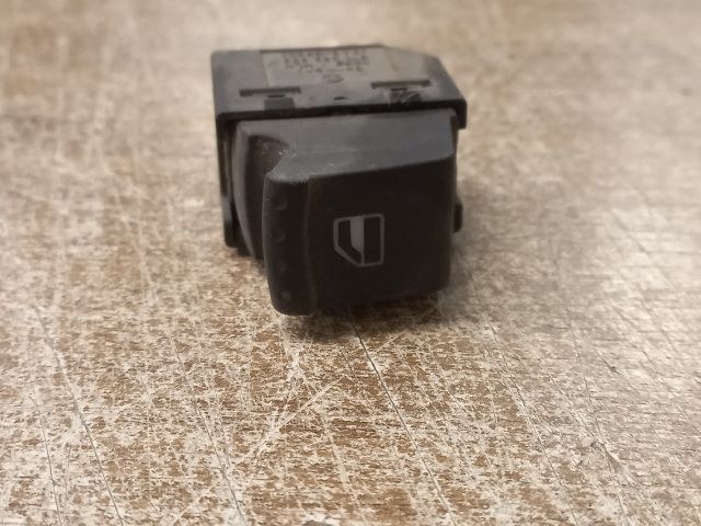 bontott SKODA FABIA I Jobb első Ablakemelő Kapcsoló