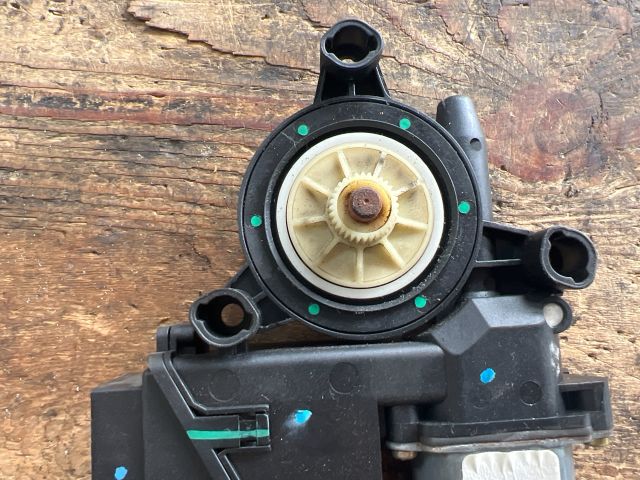 bontott SKODA FABIA I Jobb első Ablakemelő Motor