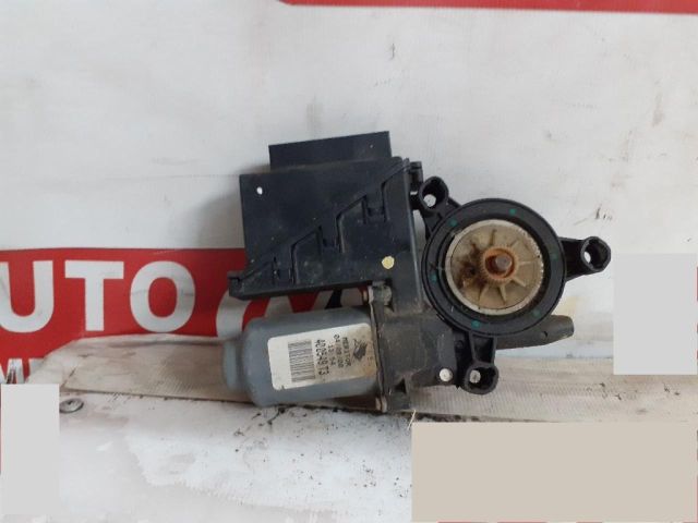 bontott SKODA FABIA I Jobb első Ablakemelő Motor