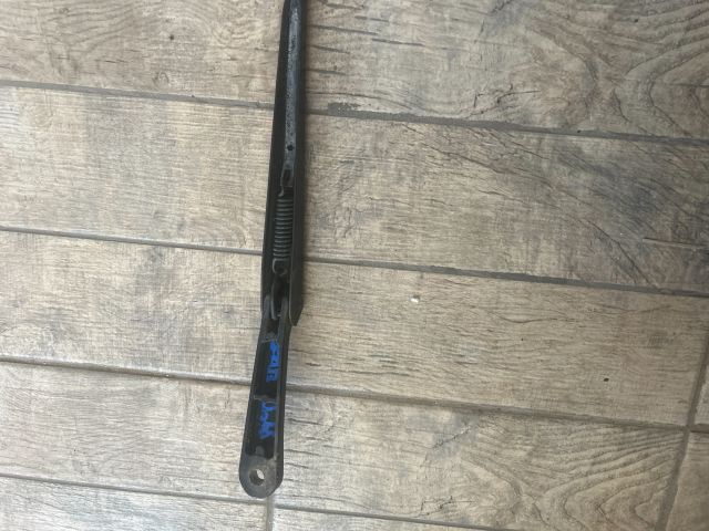 bontott SKODA FABIA I Jobb első Ablaktörlő Kar