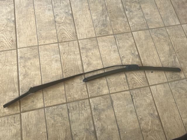 bontott SKODA FABIA I Jobb első Ablaktörlő Kar