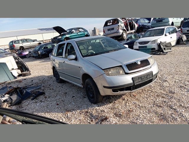 bontott SKODA FABIA I Jobb első Ajtó Díszléc