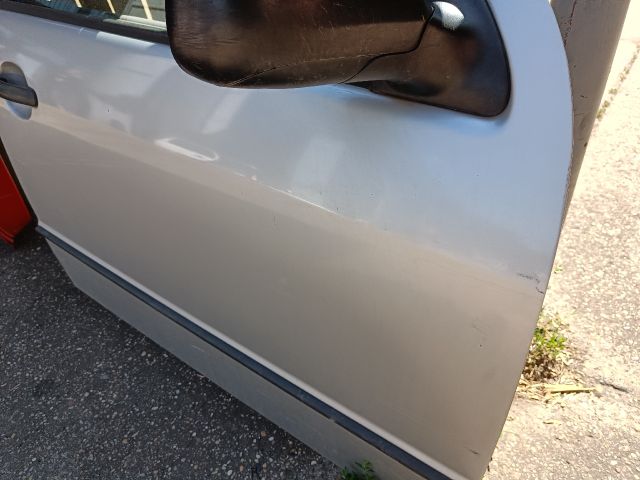 bontott SKODA FABIA I Jobb első Ajtó (Részeivel)