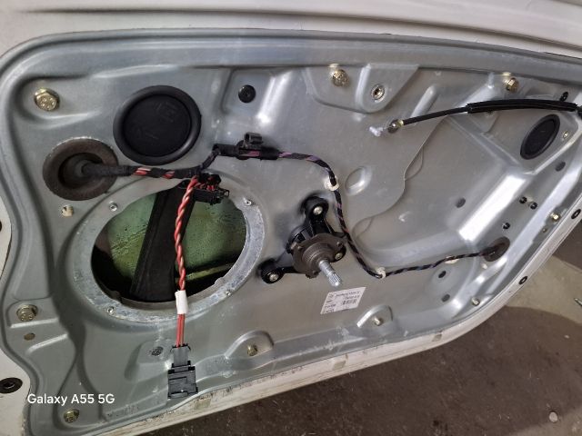 bontott SKODA FABIA I Jobb első Ajtó (Részeivel)