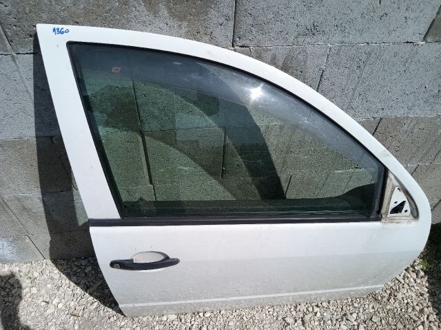 bontott SKODA FABIA I Jobb első Ajtó (Részeivel)