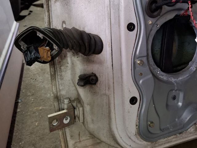 bontott SKODA FABIA I Jobb első Ajtó (Részeivel)