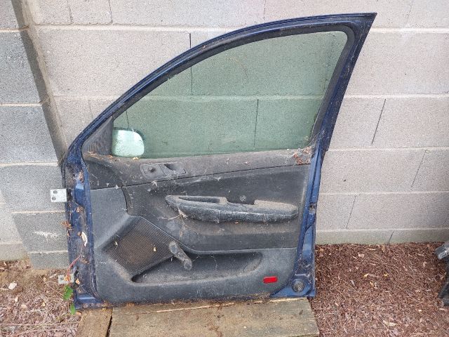 bontott SKODA FABIA I Jobb első Ajtó (Részeivel)