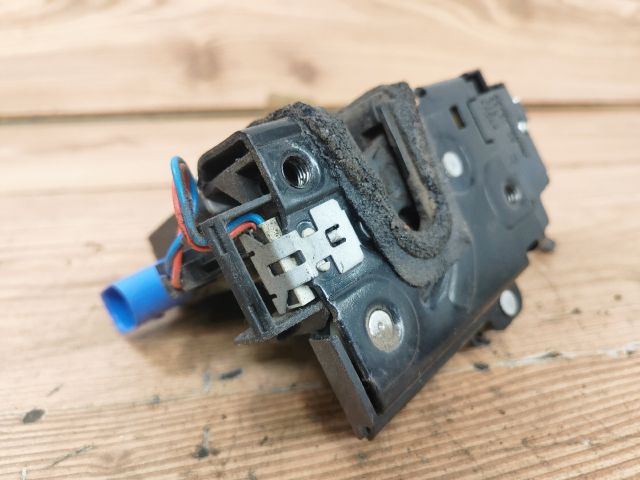 bontott SKODA FABIA I Jobb első Ajtózár