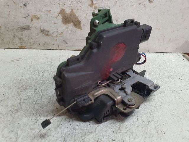 bontott SKODA FABIA I Jobb első Ajtózár