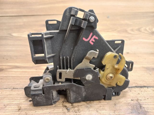 bontott SKODA FABIA I Jobb első Ajtózár