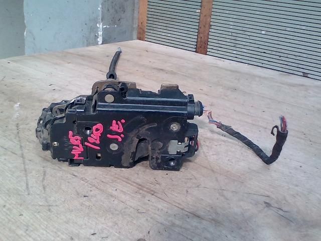 bontott SKODA FABIA I Jobb első Ajtózár