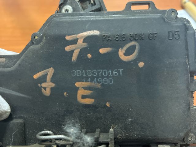 bontott SKODA FABIA I Jobb első Ajtózár