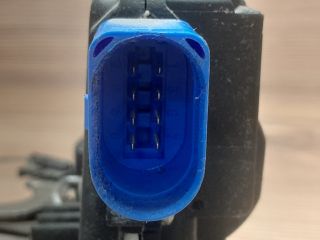 bontott SKODA FABIA I Jobb első Ajtózár