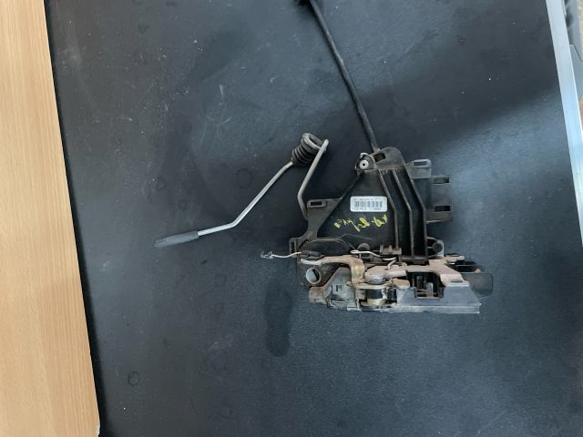 bontott SKODA FABIA I Jobb első Ajtózár