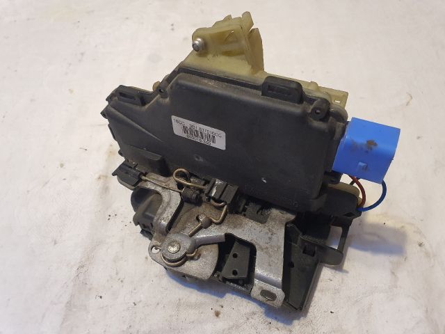 bontott SKODA FABIA I Jobb első Ajtózár