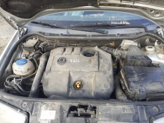 bontott SKODA FABIA I Jobb első Dobbetét (Kerékjárati, Műanyag)