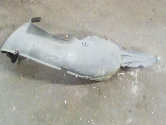 bontott SKODA FABIA I Jobb első Dobbetét (Kerékjárati, Műanyag)