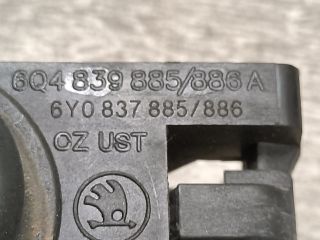 bontott SKODA FABIA I Jobb első Külső Kilincs