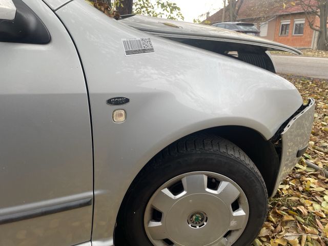 bontott SKODA FABIA I Jobb első Sárvédő