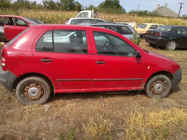 bontott SKODA FABIA I Jobb első Sárvédő
