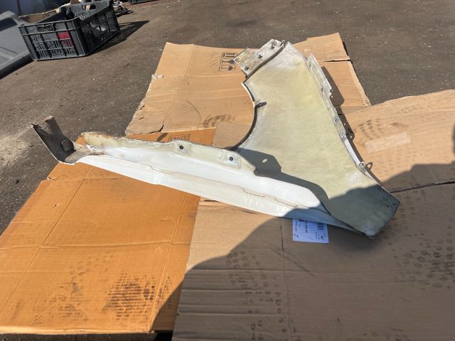 bontott SKODA FABIA I Jobb első Sárvédő