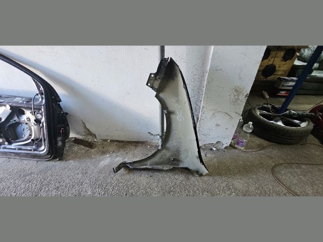 bontott SKODA FABIA I Jobb első Sárvédő