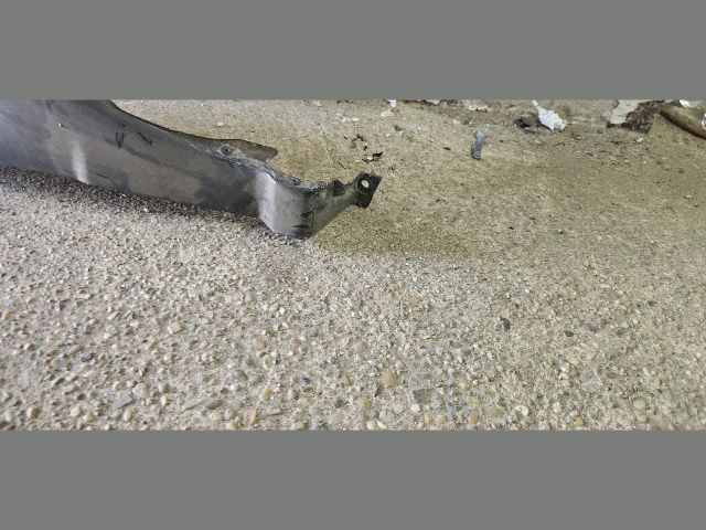 bontott SKODA FABIA I Jobb első Sárvédő