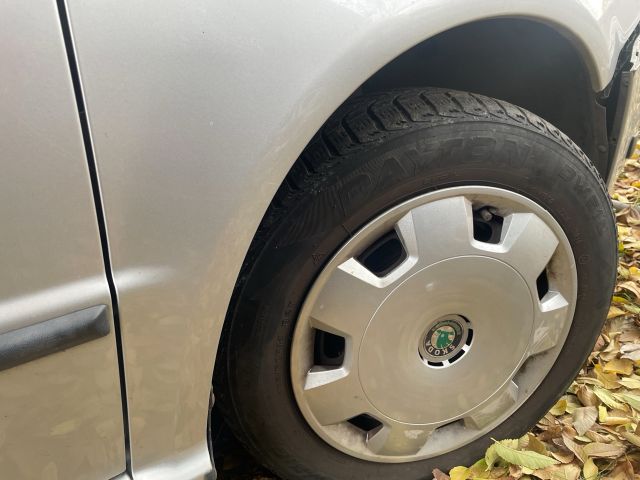 bontott SKODA FABIA I Jobb első Sárvédő