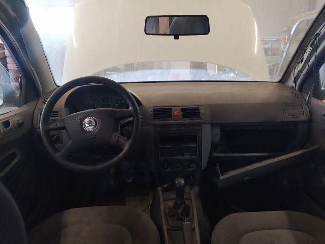 bontott SKODA FABIA I Jobb első Ülés