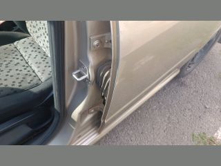 bontott SKODA FABIA I Jobb első Zsanér