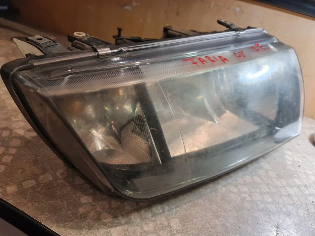 bontott SKODA FABIA I Jobb Fényszóró