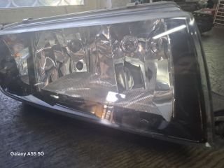 bontott SKODA FABIA I Jobb Fényszóró