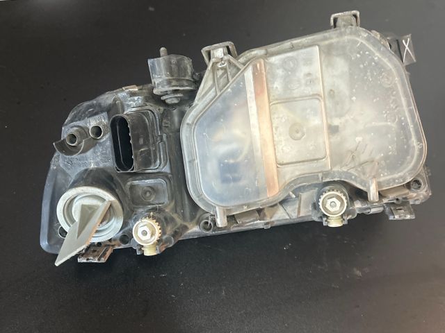 bontott SKODA FABIA I Jobb Fényszóró