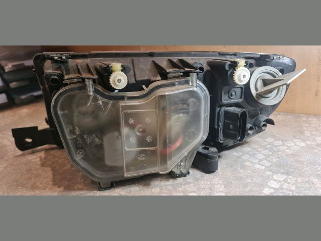 bontott SKODA FABIA I Jobb Fényszóró