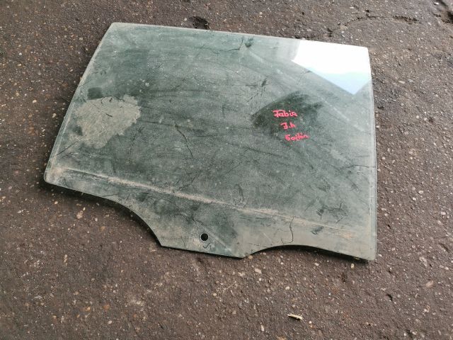 bontott SKODA FABIA I Jobb hátsó Ablak