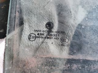 bontott SKODA FABIA I Jobb hátsó Ablak