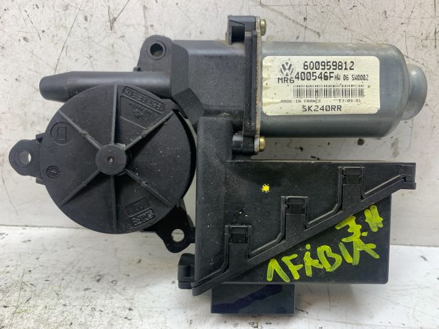 bontott SKODA FABIA I Jobb hátsó Ablakemelő Motor