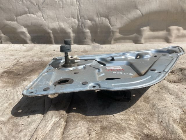 bontott SKODA FABIA I Jobb hátsó Ablakemelő Szerkezet (Mechanikus)