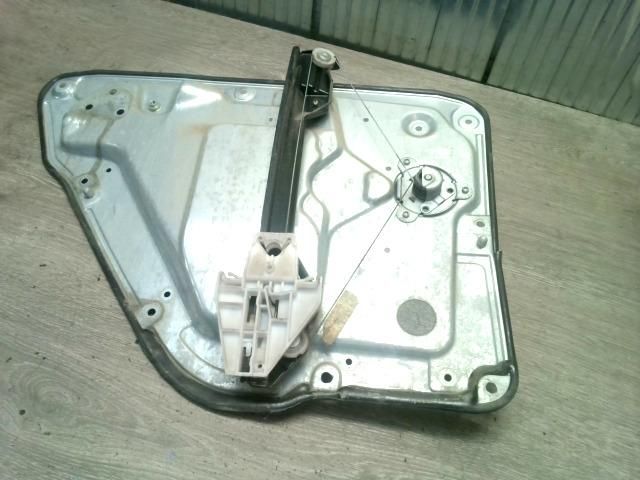 bontott SKODA FABIA I Jobb hátsó Ablakemelő Szerkezet (Mechanikus)