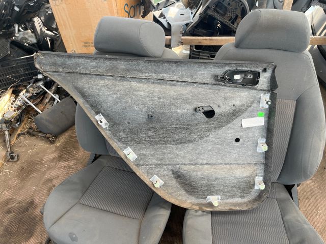 bontott SKODA FABIA I Jobb hátsó Ajtó Kárpit