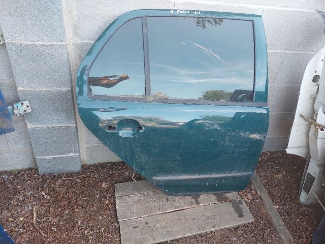 bontott SKODA FABIA I Jobb hátsó Ajtó (Részeivel)