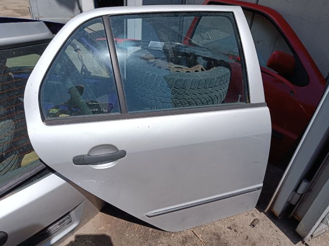 bontott SKODA FABIA I Jobb hátsó Ajtó (Részeivel)
